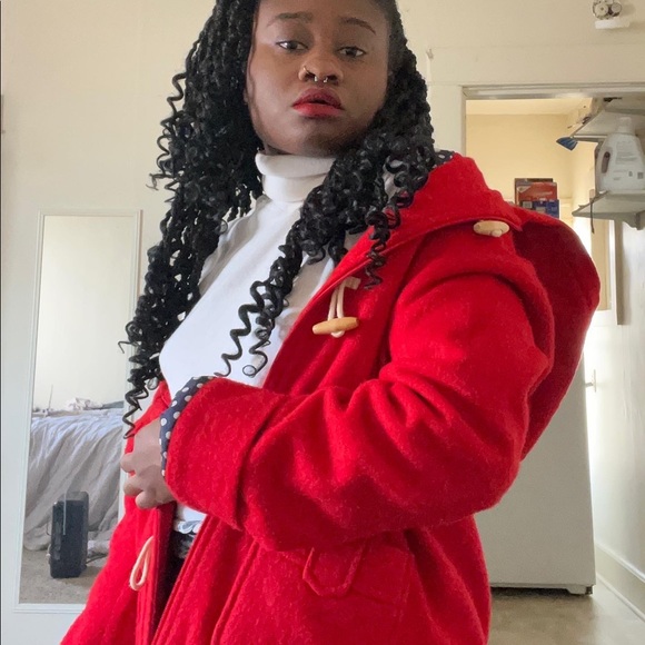 Cherokee Red Coat - Picture 5 of 5